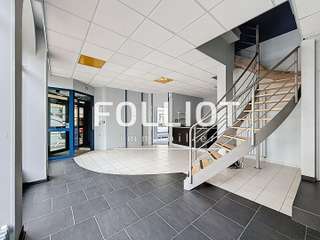 Bureaux et commerces 6 pièces Bureaux et commerces 6 pièces