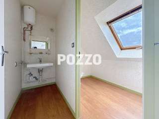 Bureaux et commerces 4 pièces