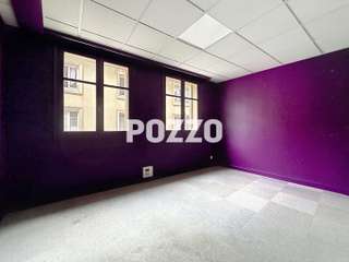 Bureaux et commerces 6 pièces