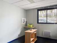 Bureaux et commerces 6 pièces