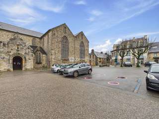 Bureaux et commerces 20 pièces