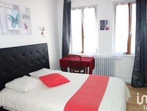 Vente Bureaux et commerces 2800 m&sup2;Dampierre-en-Bray