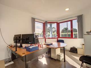 Bureaux et commerces