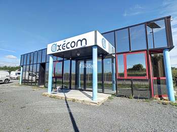 Vente Bureaux et commerces 430 m&sup2;Dangy