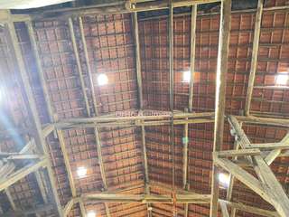 Bureaux et commerces 8 pièces