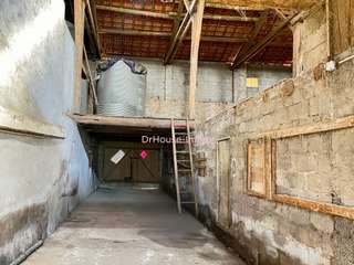 Bureaux et commerces 8 pièces