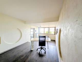 Bureaux et commerces 5 pièces