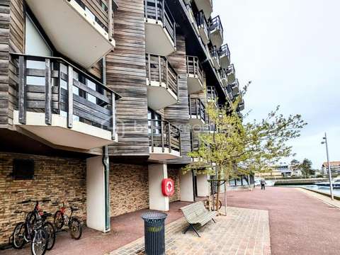 Bureaux et commerces 5 pièces Deauville 14