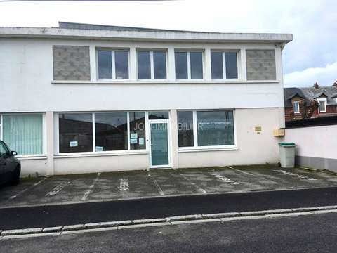 Bureaux et commerces 5 pièces