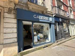 Bureaux et commerces 1 pièce