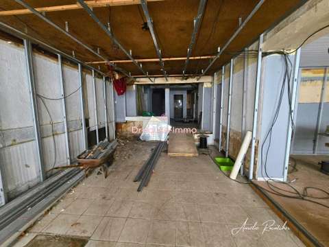 Bureaux et commerces 1 pièce