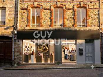 Vente Bureaux et commerces 84 m&sup2;Dinan