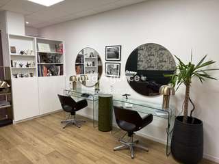 Bureaux et commerces 2 pièces