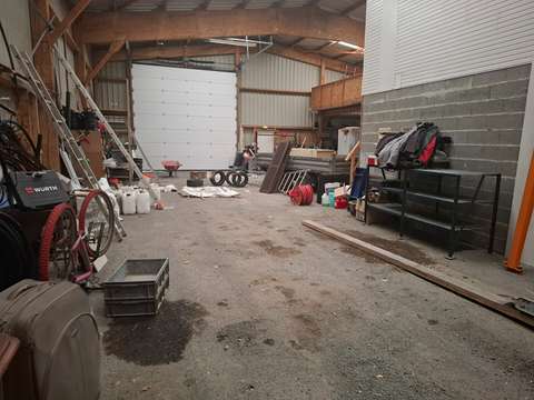 Bureaux et commerces 6 pièces