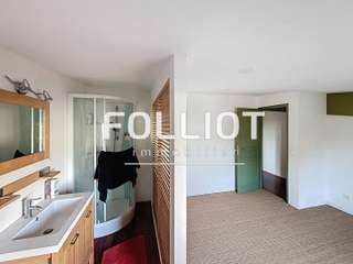 Bureaux et commerces 5 pièces