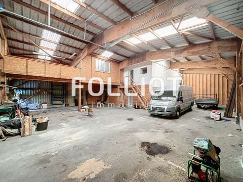 Bureaux et commerces 5 pièces