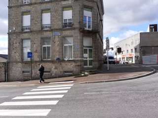 Bureaux et commerces 4 pièces