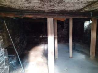 Bureaux et commerces 4 pièces