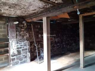 Bureaux et commerces 4 pièces