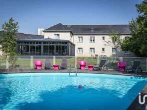 Vente Bureaux et commerces 1700 m&sup2;Doué-en-Anjou