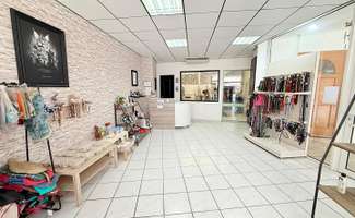 Photo Bureaux et commerces Doue-la-Fontaine