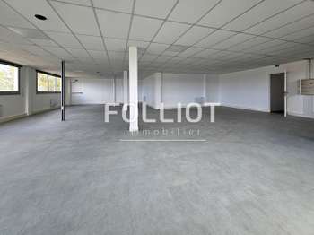 Bureaux et commerces Douvres-la-Délivrande 14