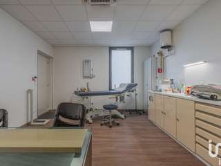 Bureaux et commerces