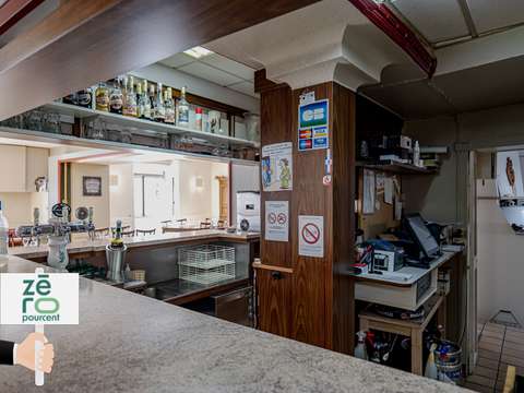 Bureaux et commerces Essarts-en-Bocage 85