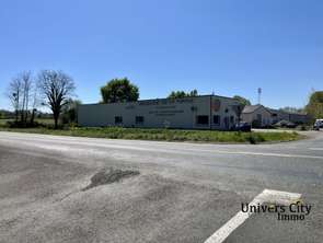 Vente Bureaux et commerces 364 m&sup2;Étriché