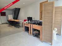 Bureaux et commerces 4 pièces