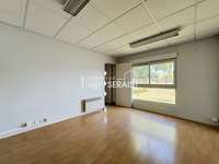 Bureaux et commerces 5 pièces