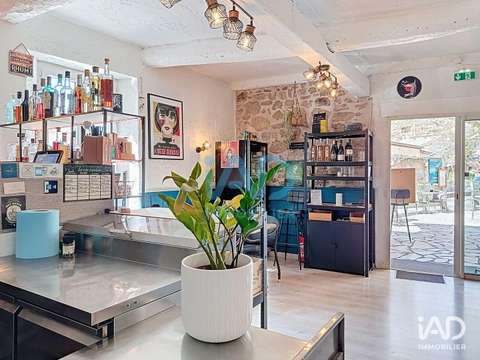 Bureaux et commerces Fayence 83