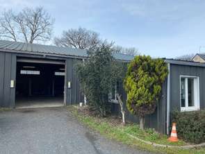 Vente Bureaux et commerces 750 m&sup2;Feneu