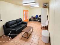 Bureaux et commerces 8 pièces