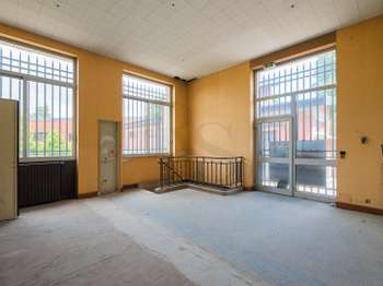 Bureaux et commerces 2 pièces