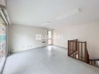 Bureaux et commerces 4 pièces