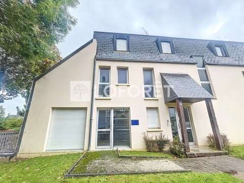 Bureaux et commerces 4 pièces