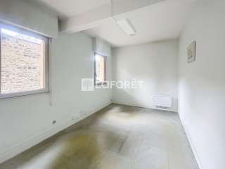 Bureaux et commerces 4 pièces