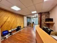 Bureaux et commerces 6 pièces Bureaux et commerces 6 pièces