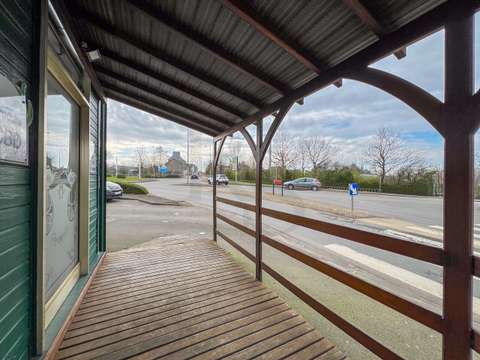 Bureaux et commerces 2 pièces