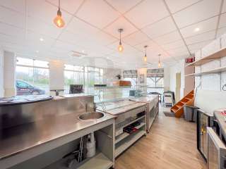 Bureaux et commerces 2 pièces