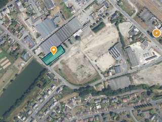 Bureaux et commerces 8 pièces