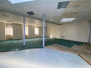 Bureaux et commerces 10 pièces
