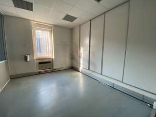 Bureaux et commerces 10 pièces