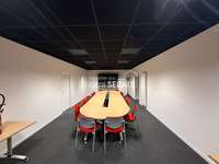 Bureaux et commerces 15 pièces