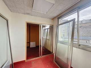 Bureaux et commerces 18 pièces