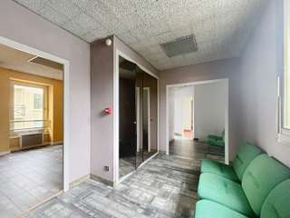 Bureaux et commerces 18 pièces