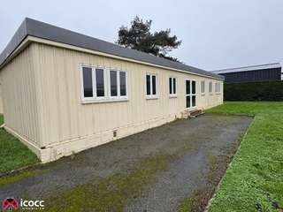 Bureaux et commerces 15 pièces