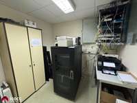 Bureaux et commerces 15 pièces Bureaux et commerces 15 pièces