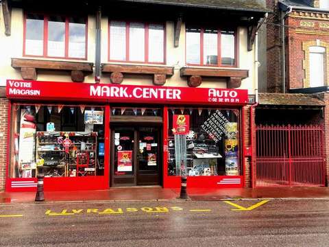 Bureaux et commerces Forges-les-Eaux 76
